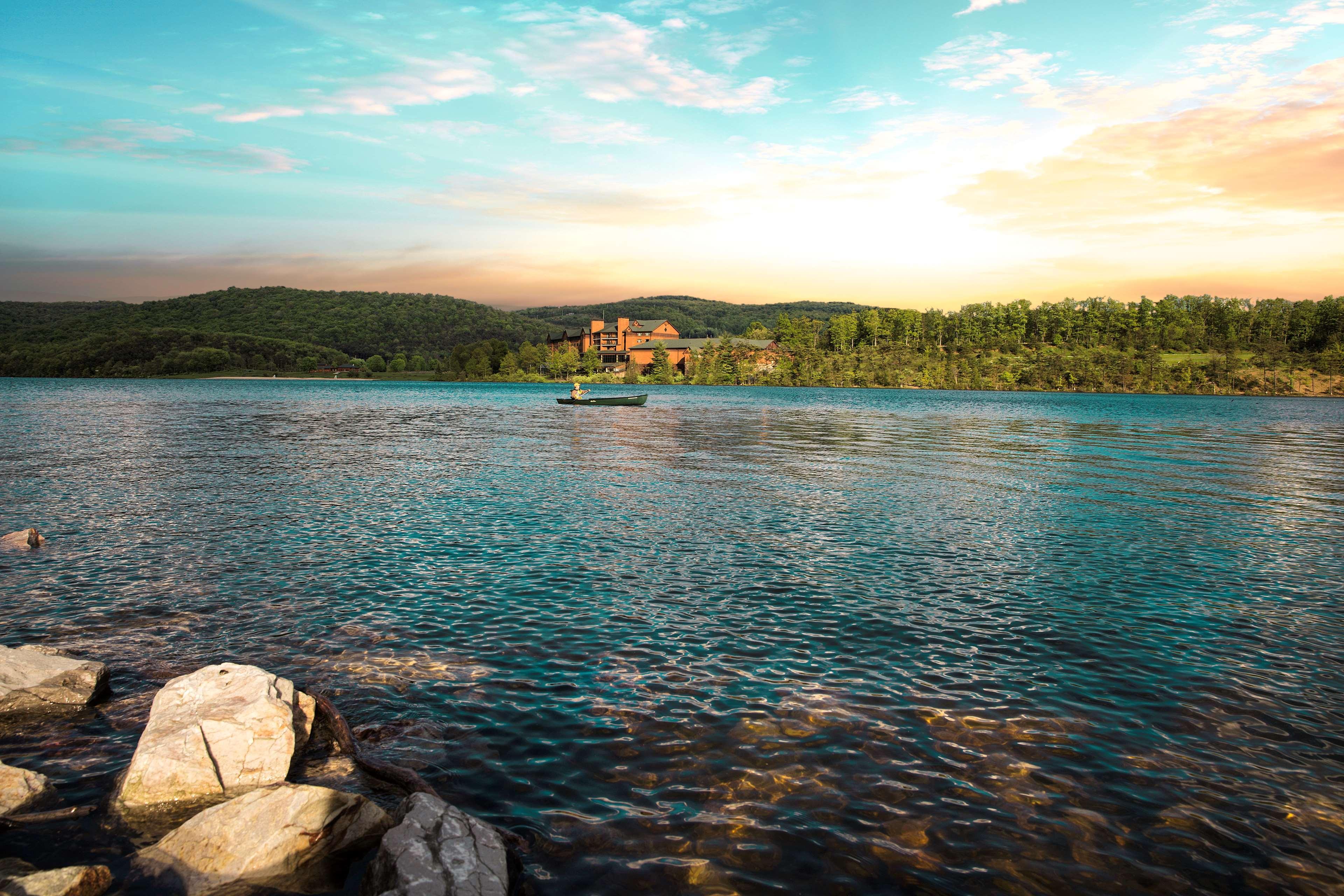 Rocky Gap Casino Resort Flintstone Екстер'єр фото