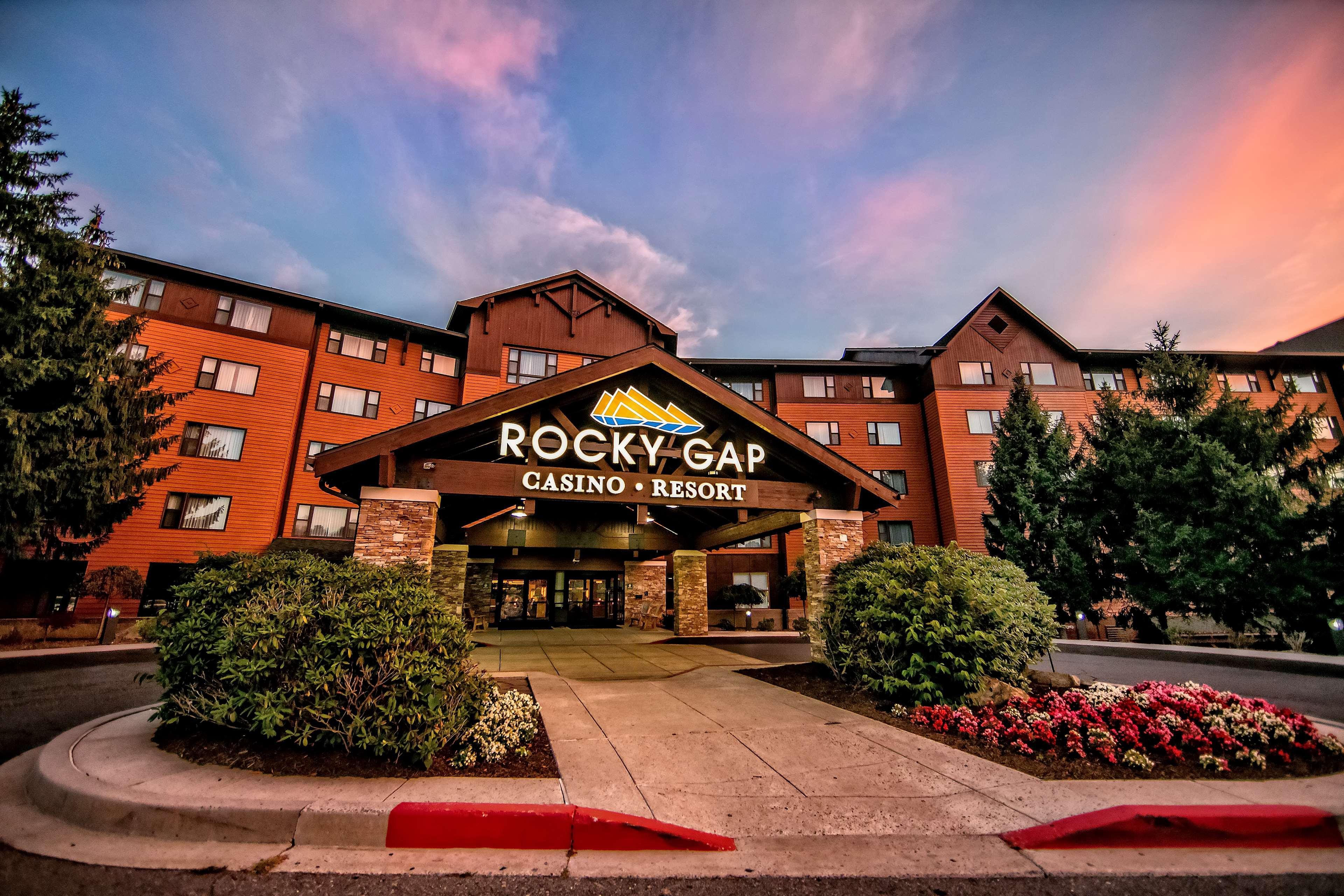 Rocky Gap Casino Resort Flintstone Екстер'єр фото