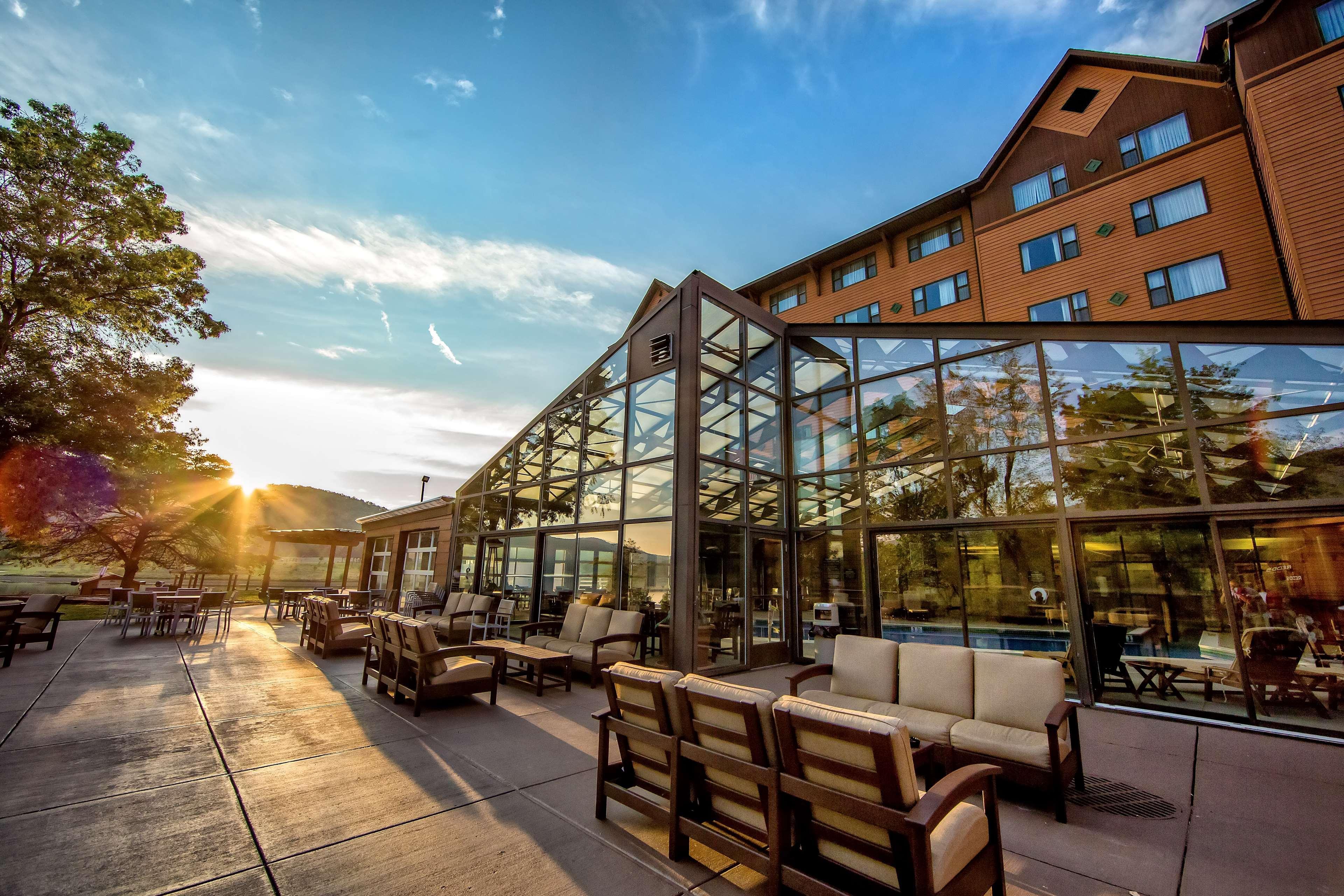 Rocky Gap Casino Resort Flintstone Екстер'єр фото